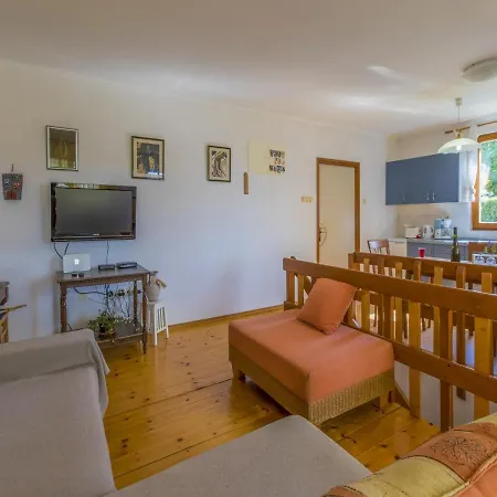 Ferienhaus House Haus Vlady